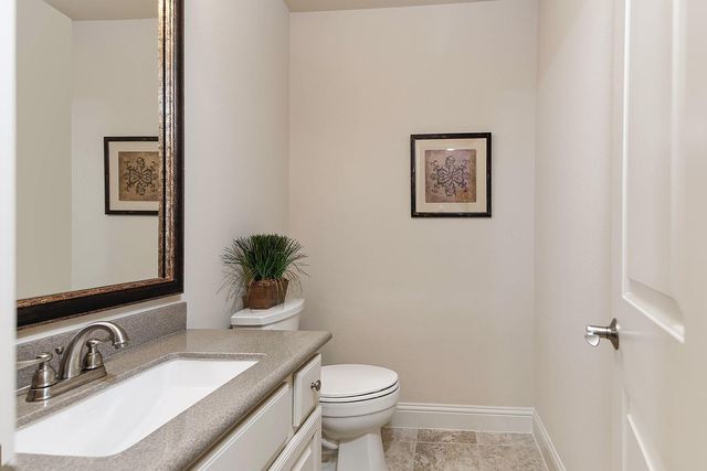 70 Lake Voyageur Drive, The Woodlands, TX 77389