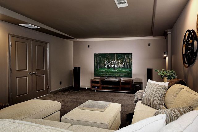 70 Lake Voyageur Drive, The Woodlands, TX 77389