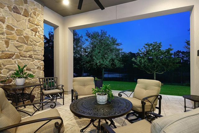 70 Lake Voyageur Drive, The Woodlands, TX 77389
