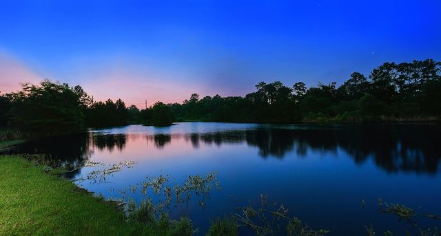 70 Lake Voyageur Drive, The Woodlands, TX 77389