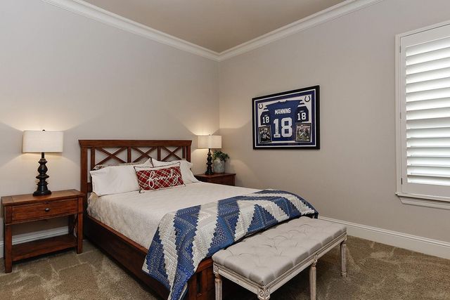 70 Lake Voyageur Drive, The Woodlands, TX 77389