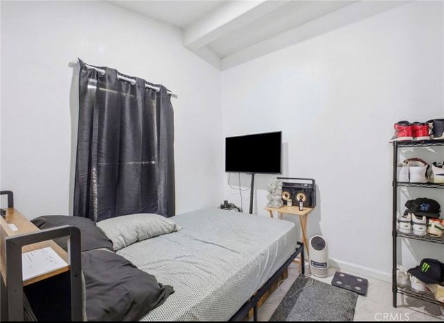 19548 E Cypress St 27, Covina, CA 91724