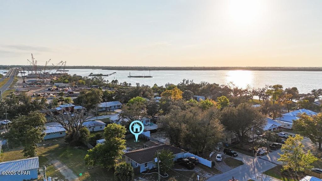 19 Wood Avenue, Panama City, FL 32404