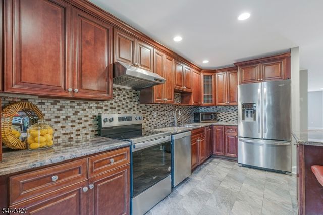 273 Greenfield Rd, Bridgewater Twp., NJ 08807
