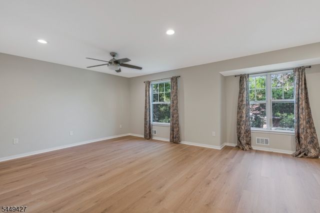 273 Greenfield Rd, Bridgewater Twp., NJ 08807