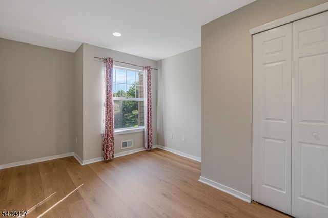 273 Greenfield Rd, Bridgewater Twp., NJ 08807