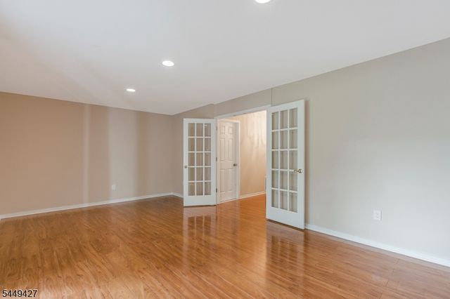 273 Greenfield Rd, Bridgewater Twp., NJ 08807