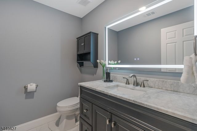 273 Greenfield Rd, Bridgewater Twp., NJ 08807