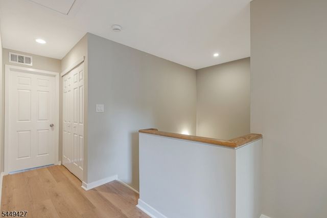 273 Greenfield Rd, Bridgewater Twp., NJ 08807