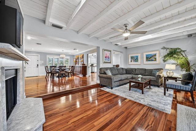 2081 NE 25th Street, Lighthouse Point, FL 33064