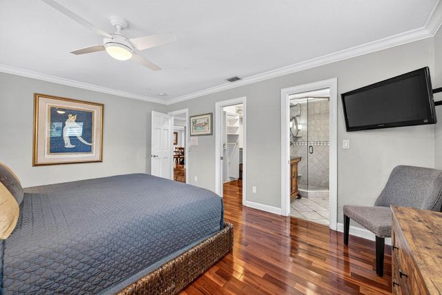 2081 NE 25th Street, Lighthouse Point, FL 33064