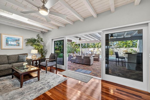 2081 NE 25th Street, Lighthouse Point, FL 33064