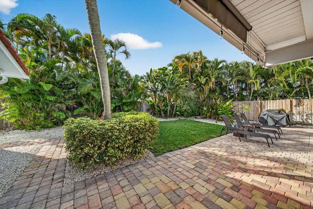 2081 NE 25th Street, Lighthouse Point, FL 33064