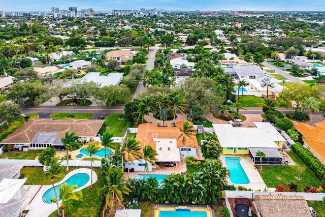 2081 NE 25th Street, Lighthouse Point, FL 33064