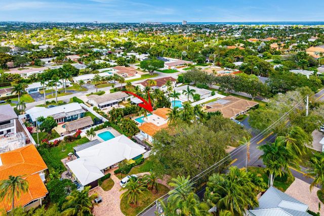 2081 NE 25th Street, Lighthouse Point, FL 33064