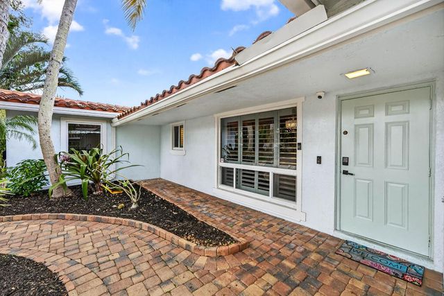 2081 NE 25th Street, Lighthouse Point, FL 33064