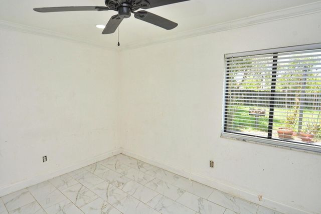 2117 SE East Dunbrooke Circle, Port St. Lucie, FL 34952