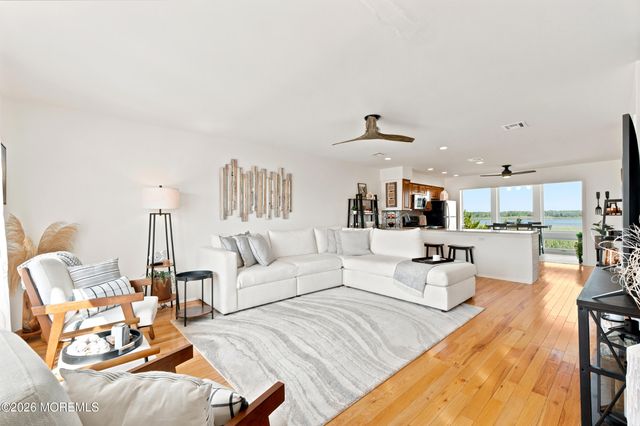 438 E Bay Avenue 3, Barnegat, NJ 08005