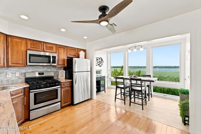 438 E Bay Avenue 3, Barnegat, NJ 08005