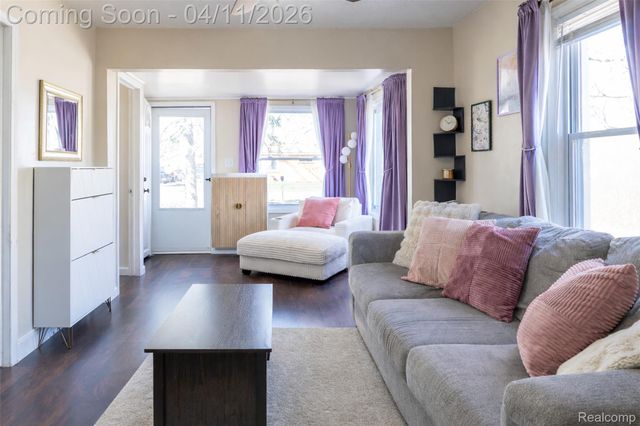 14415 Syracuse Street, Taylor, MI 48180