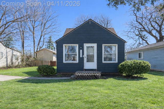 14415 Syracuse Street, Taylor, MI 48180