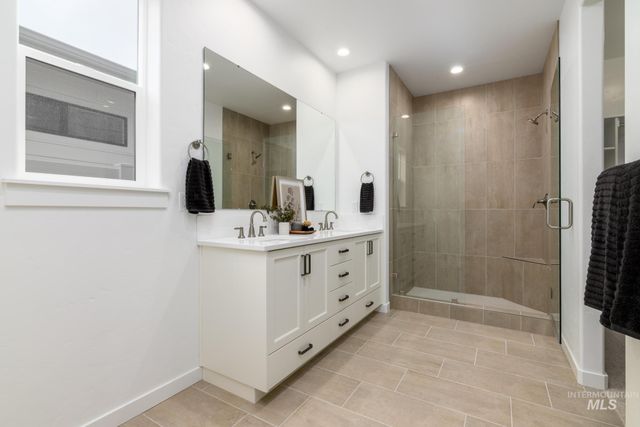3793 N Costa Madera Way, Star, ID 83669