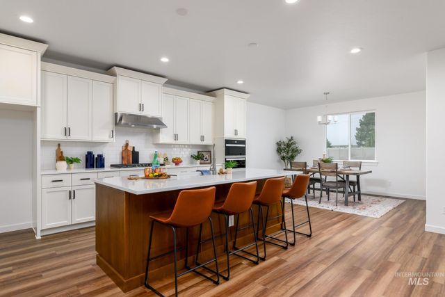 3793 N Costa Madera Way, Star, ID 83669