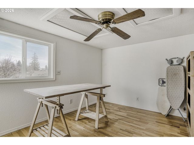 2280 EVERGREEN Ave Ne, Salem, OR 97301