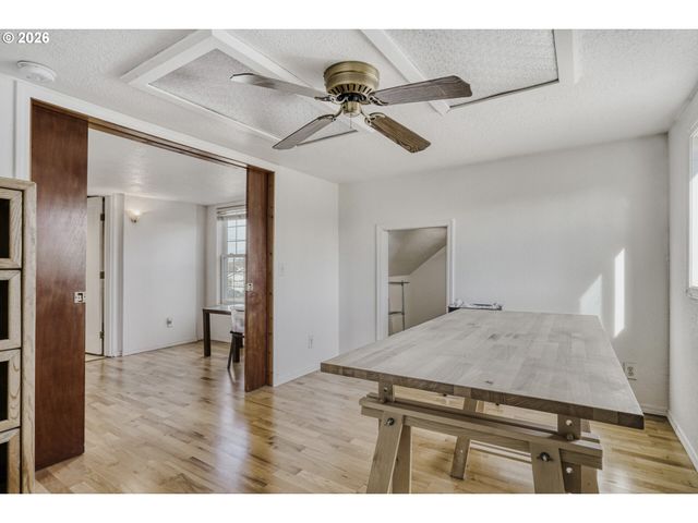 2280 EVERGREEN Ave Ne, Salem, OR 97301