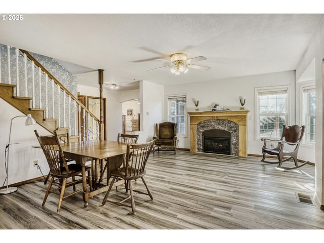 2280 EVERGREEN Ave Ne, Salem, OR 97301