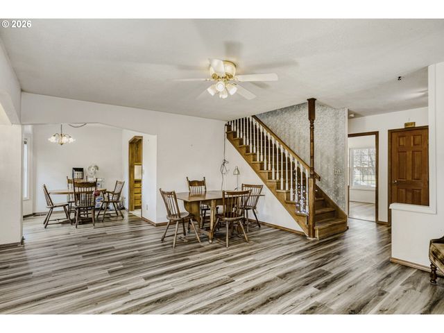 2280 EVERGREEN Ave Ne, Salem, OR 97301