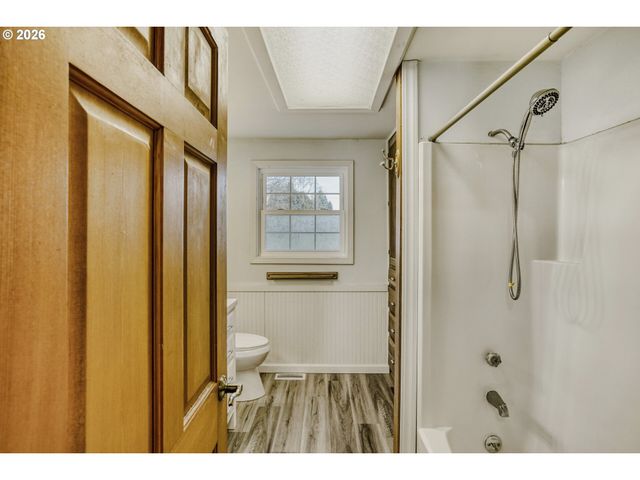 2280 EVERGREEN Ave Ne, Salem, OR 97301