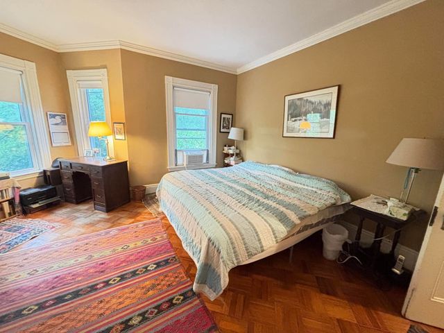 90 Central St, Somerville, MA 02143