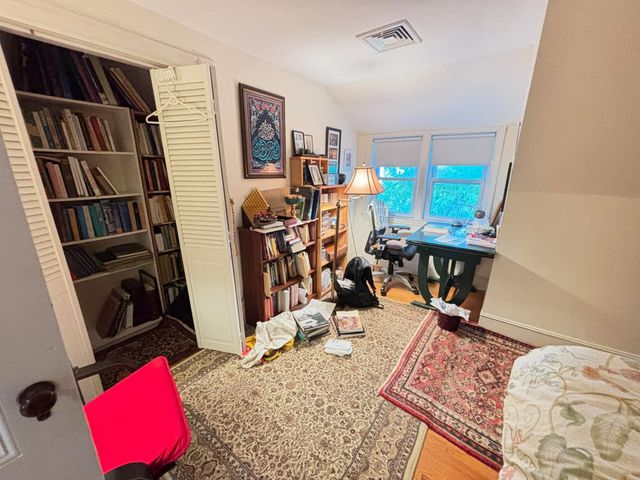 90 Central St, Somerville, MA 02143