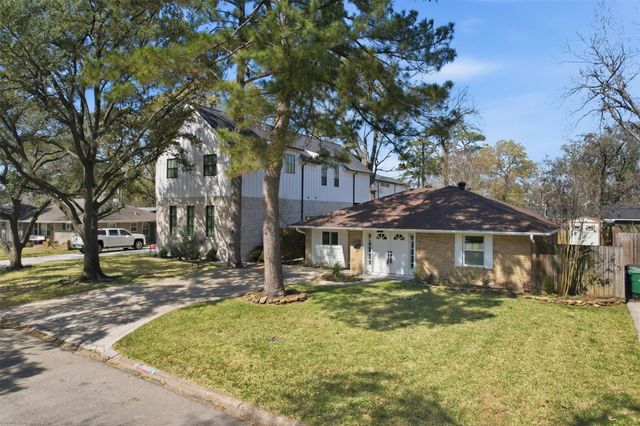 2210 Wakefield Drive, Houston, TX 77018