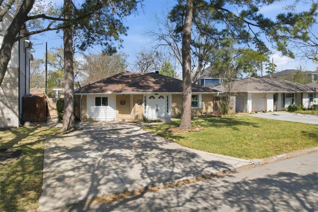 2210 Wakefield Drive, Houston, TX 77018