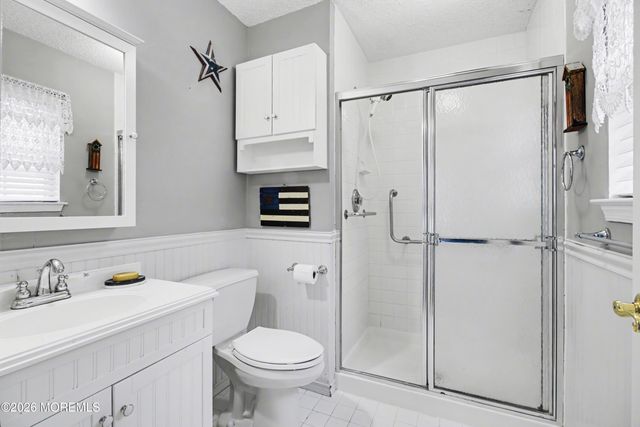 32 Sleepy Hollow Drive, Brick, NJ 08724