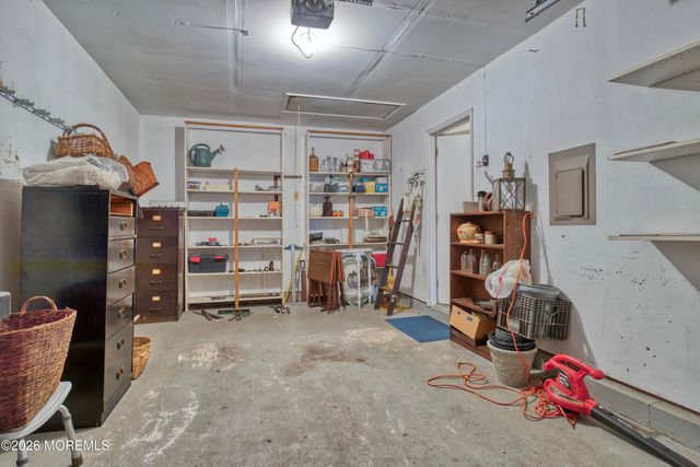 32 Sleepy Hollow Drive, Brick, NJ 08724