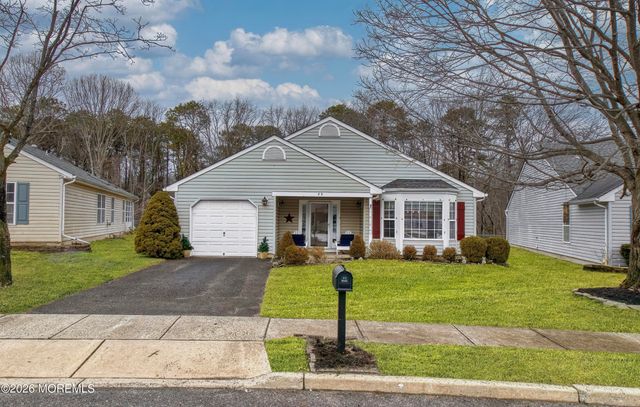 32 Sleepy Hollow Drive, Brick, NJ 08724