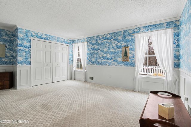 32 Sleepy Hollow Drive, Brick, NJ 08724