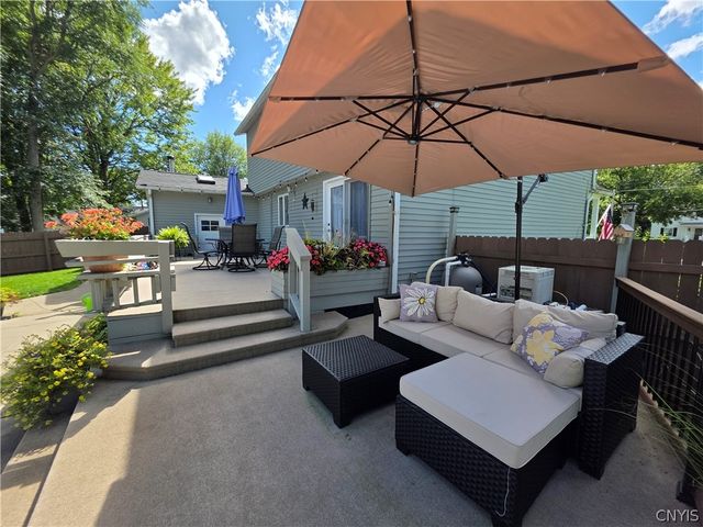 106 Thorndike Lane, Manlius, NY 13116