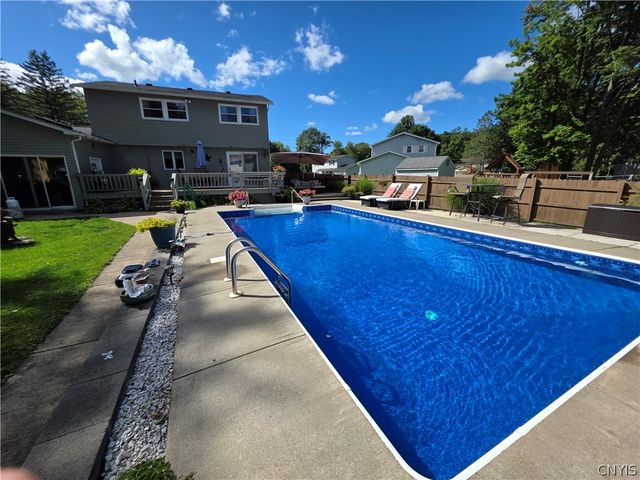 106 Thorndike Lane, Manlius, NY 13116