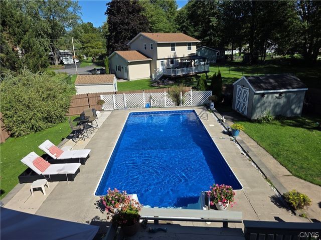 106 Thorndike Lane, Manlius, NY 13116