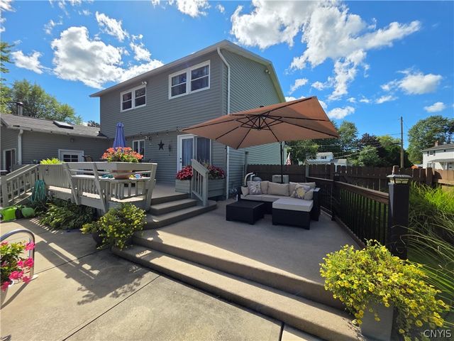 106 Thorndike Lane, Manlius, NY 13116