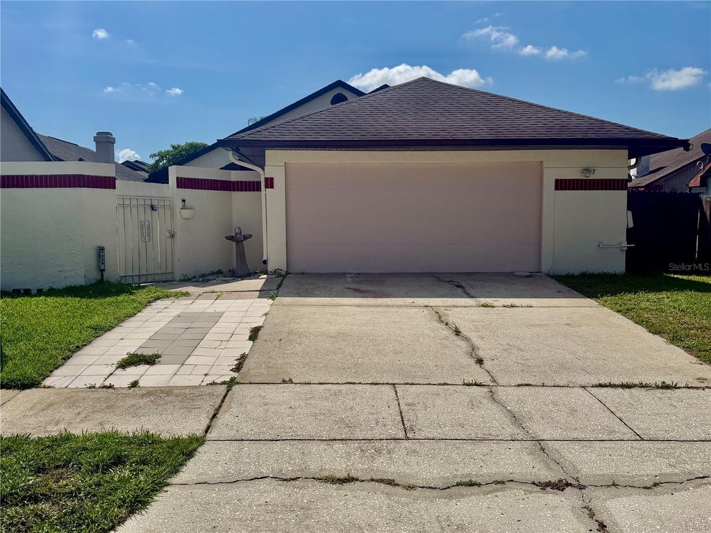 7029 DRURY STREET, Tampa, FL 33635