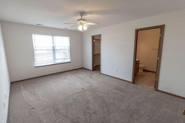 1610 TYPHOON DR, Columbia, MO 65202