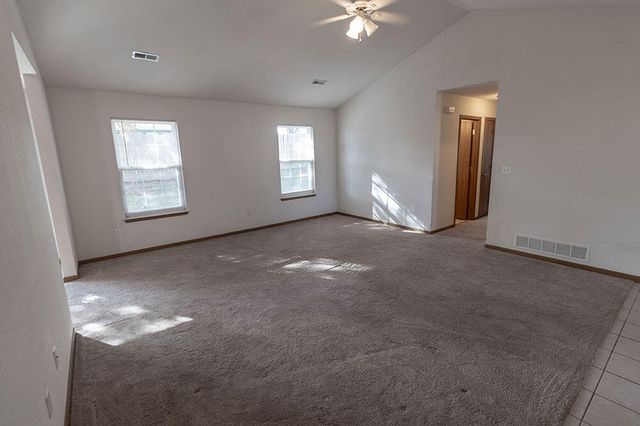 1610 TYPHOON DR, Columbia, MO 65202