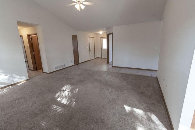 1610 TYPHOON DR, Columbia, MO 65202