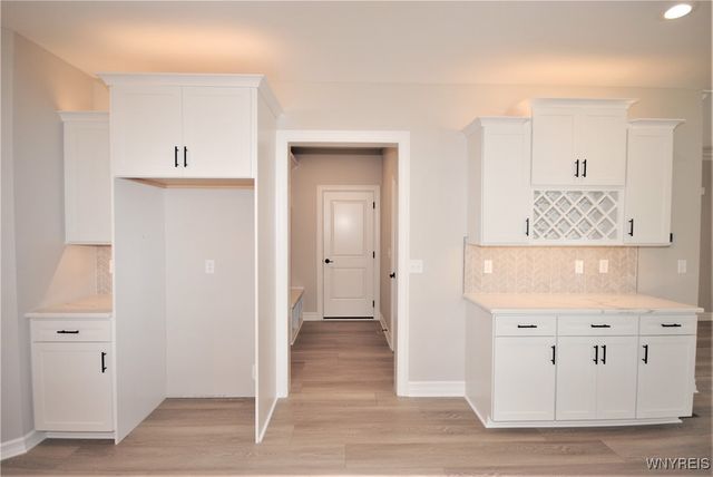 7 Knoche Way, Orchard Park, NY 14127