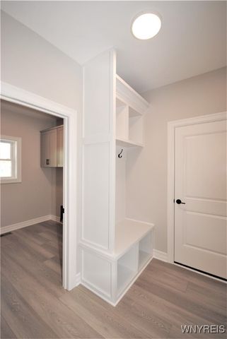 7 Knoche Way, Orchard Park, NY 14127